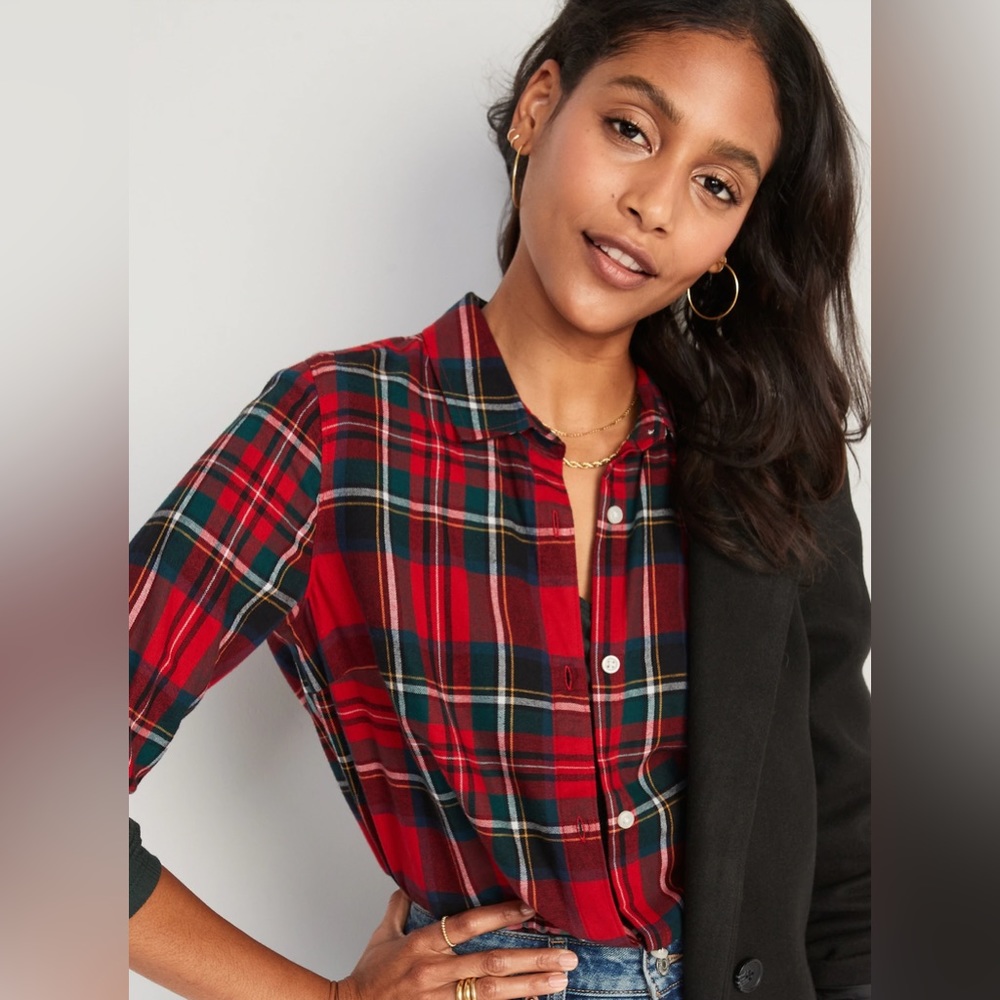 🔴 american eagle plaid button down